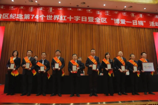完美体育在线登录入口